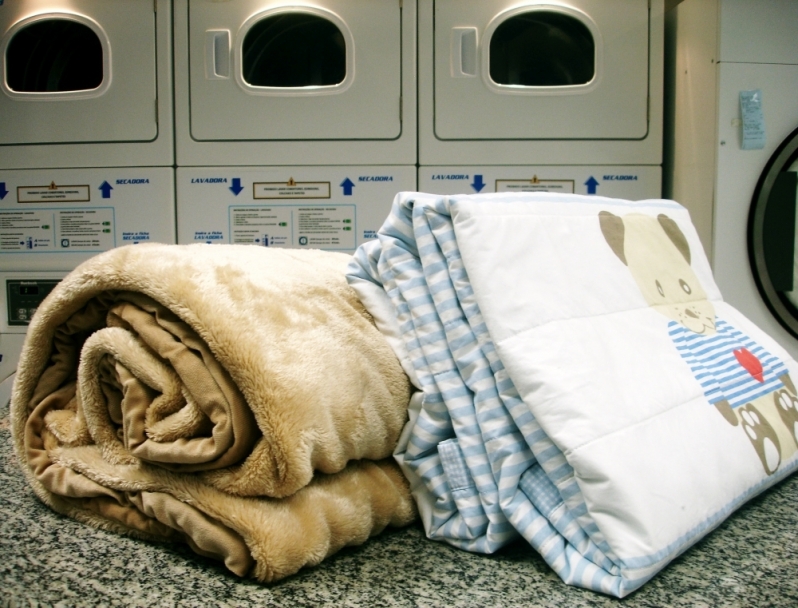 Quanto Custa Lavagem de Cobertor Tremembé - Lavagem de Roupa de Cama em Sp
